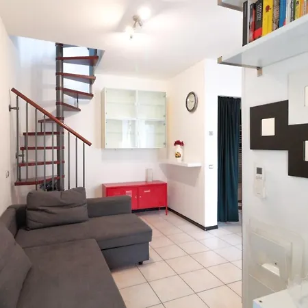 Bilocale Accogliente Tra E Milano Appartement