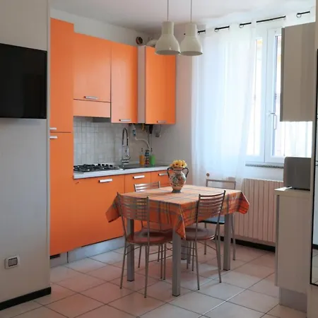 Bilocale Accogliente Tra E Milano Apartman *